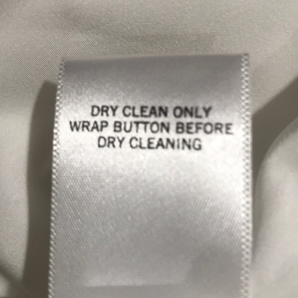 BANANA REPUBLIC Cream Blazer Size 6 - Picture 6 of 7